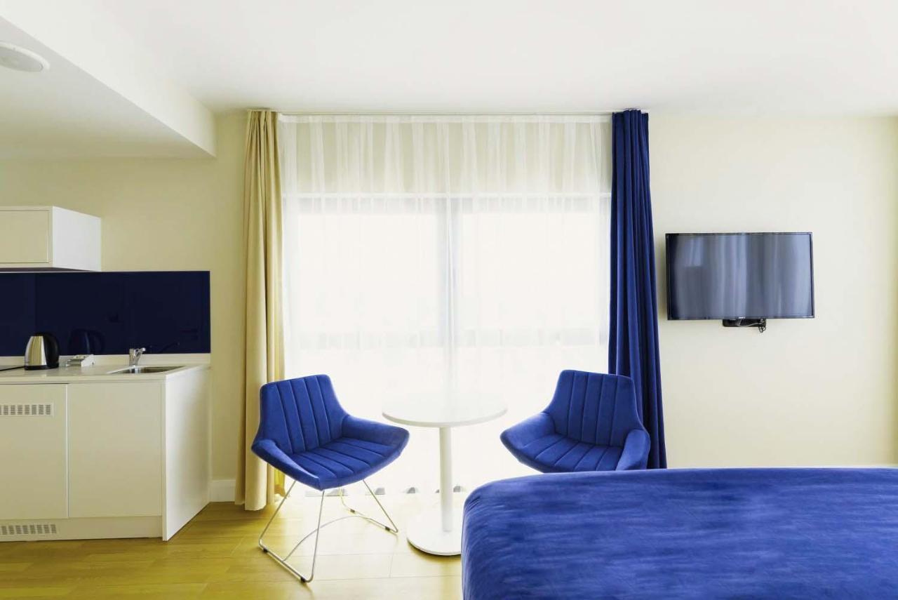 Elegance Sea View Aparthotel In Orbi City Batumi Exterior photo