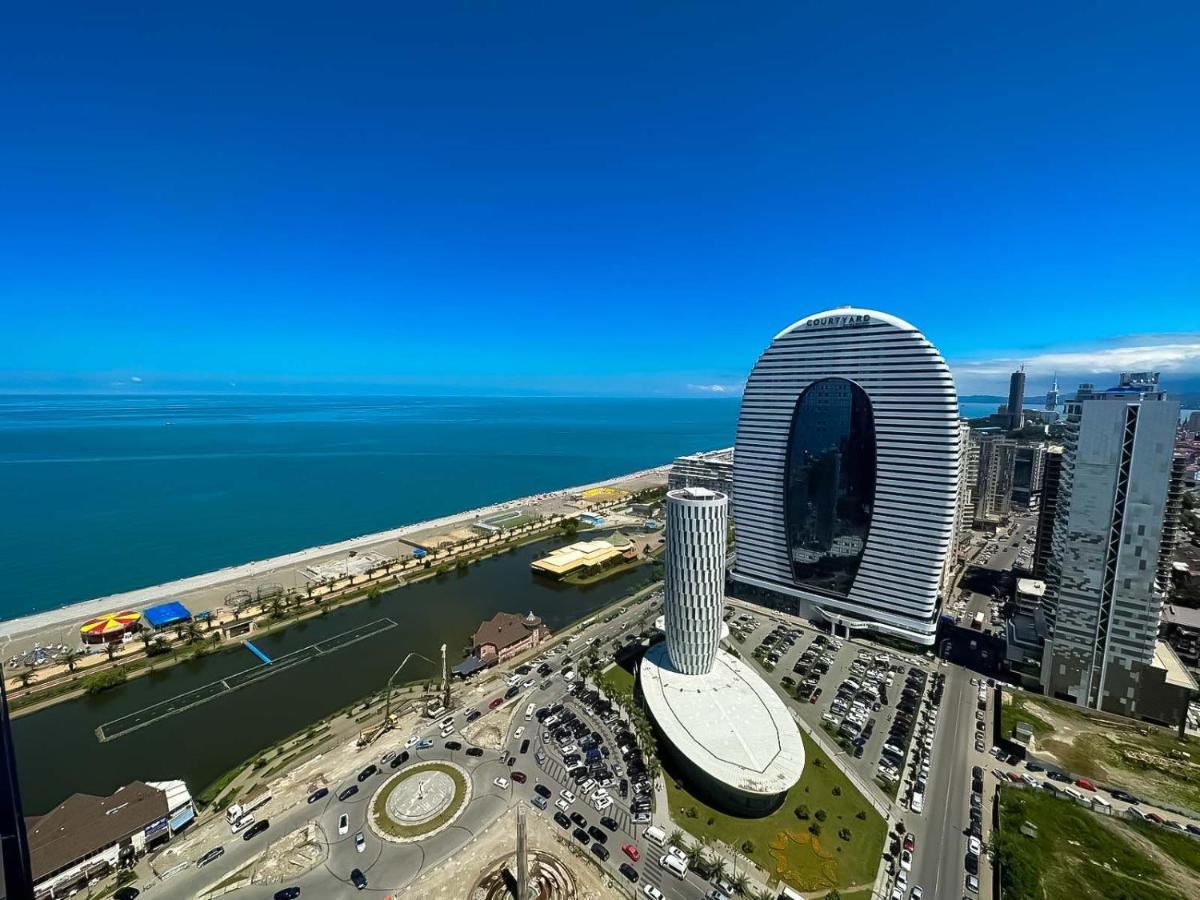 Elegance Sea View Aparthotel In Orbi City Batumi Exterior photo